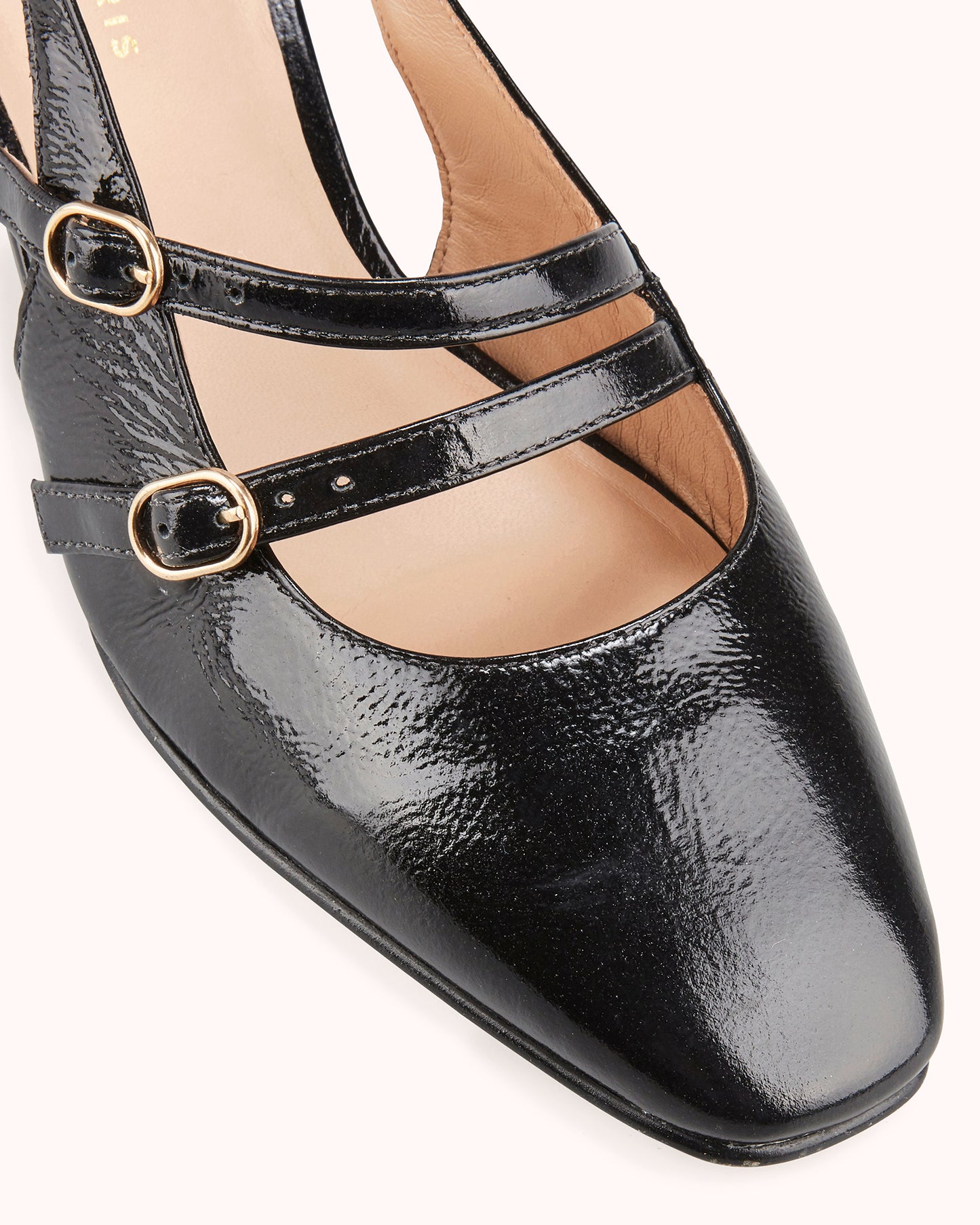 BATIA Pumps