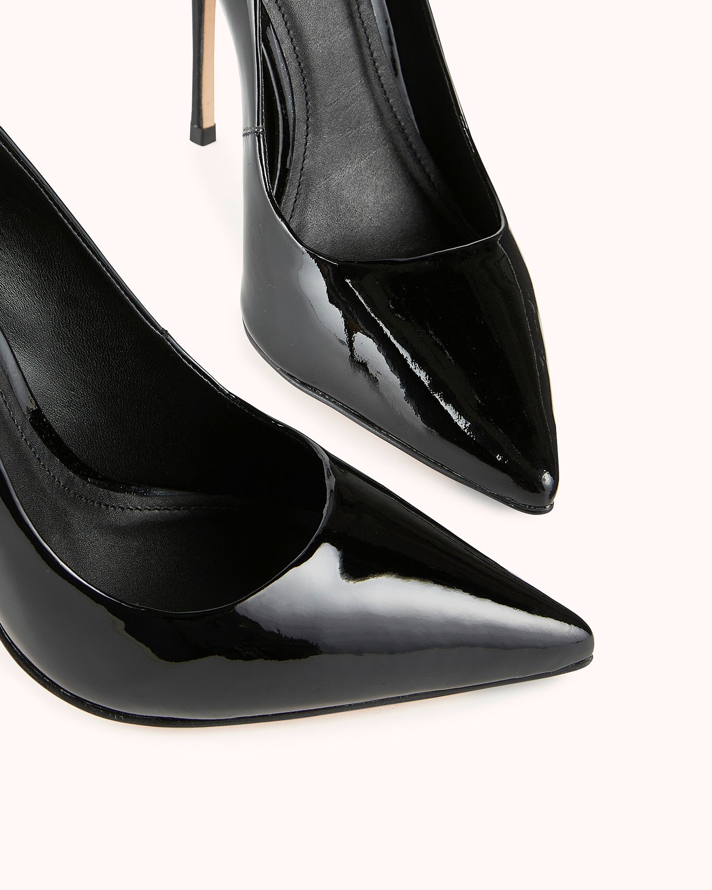 AELIA PUMPS