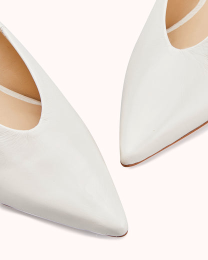 CLARA PUMP